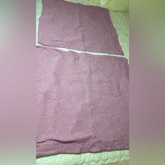 The Company Store Pair of Putnam Matelassé Cotton Euro Pillow Shams in Wisteria - Picture 3 of 13